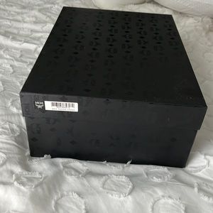 MCM slides Brand new never worn